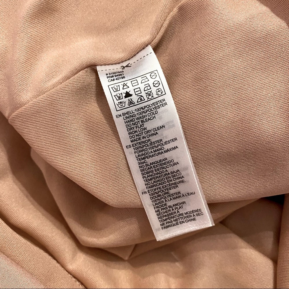 Dusty pink a-line dress with black waist sash - Picture 4 of 7
